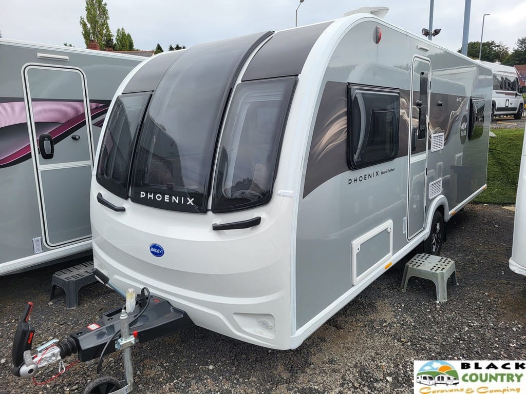 2026 Bailey Phoenix Black Edition 640