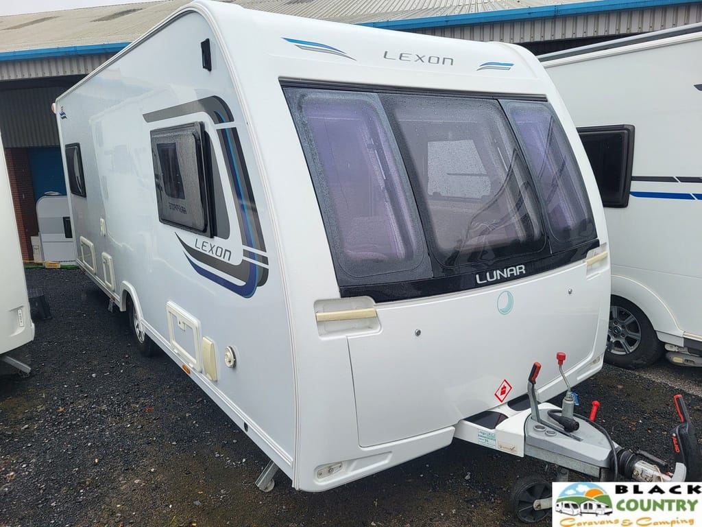 2015 Lunar Lexon 590