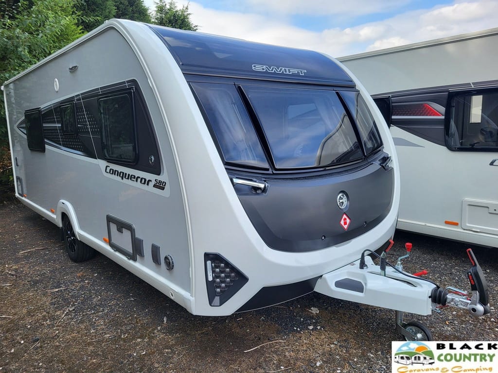 2026 Swift Conqueror Grande 580