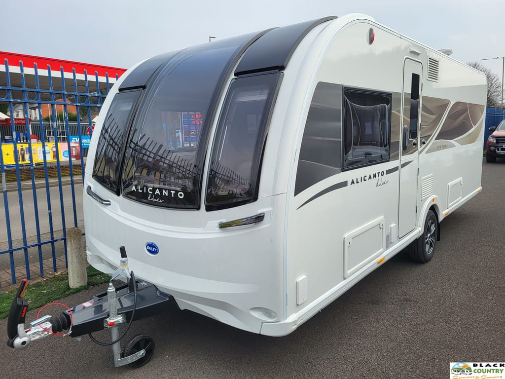 2025 Bailey Alicanto Grande Deluxe Sintra
